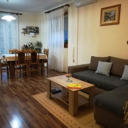 Apartman Rosa Daire Skradin Dış mekan fotoğraf