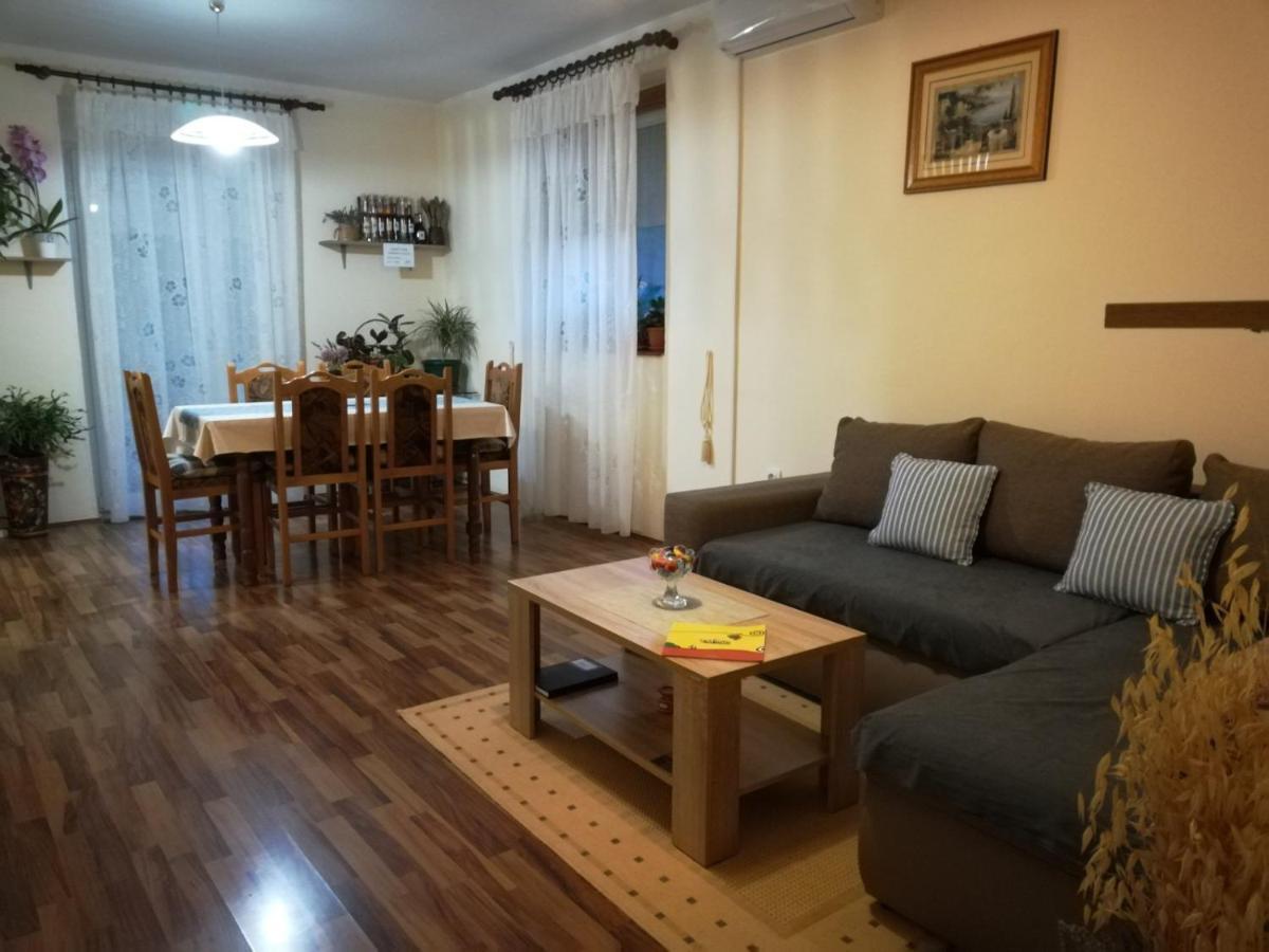 Apartman Rosa Daire Skradin Dış mekan fotoğraf